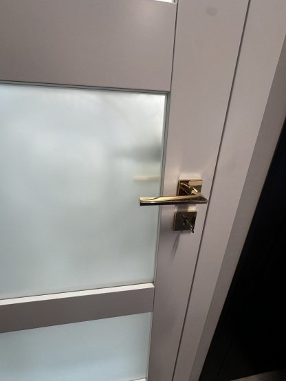 Drzwi bezprzylgowe Porta Grande UVB3 800 Lewe białe szyba mleczna 900 zł - obrazek 3